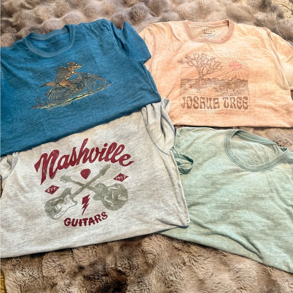 4 Lucky Brand Graphic Burnout Tshirts 1 medium and 3 large bundle